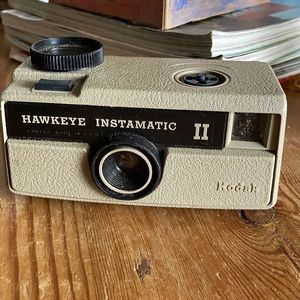 Vintage Kodak Hawkeye Instamatic 2
